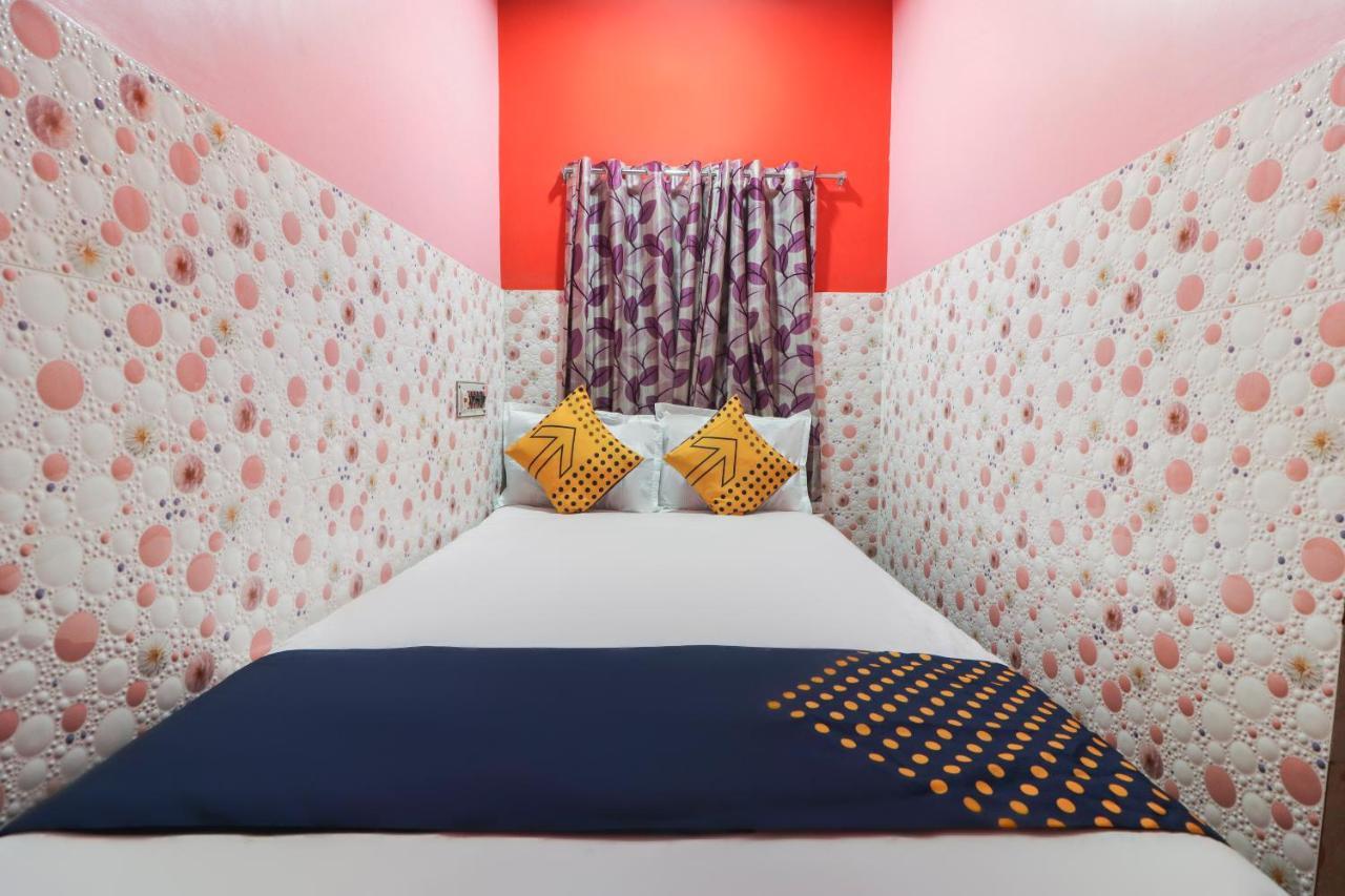 Spot On 49584 Asmi Hotel Hugli-Chinsurah Esterno foto