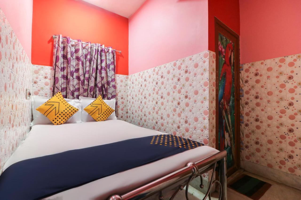 Spot On 49584 Asmi Hotel Hugli-Chinsurah Esterno foto