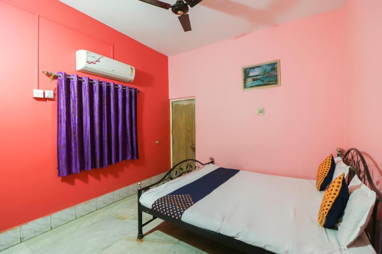 Spot On 49584 Asmi Hotel Hugli-Chinsurah Esterno foto