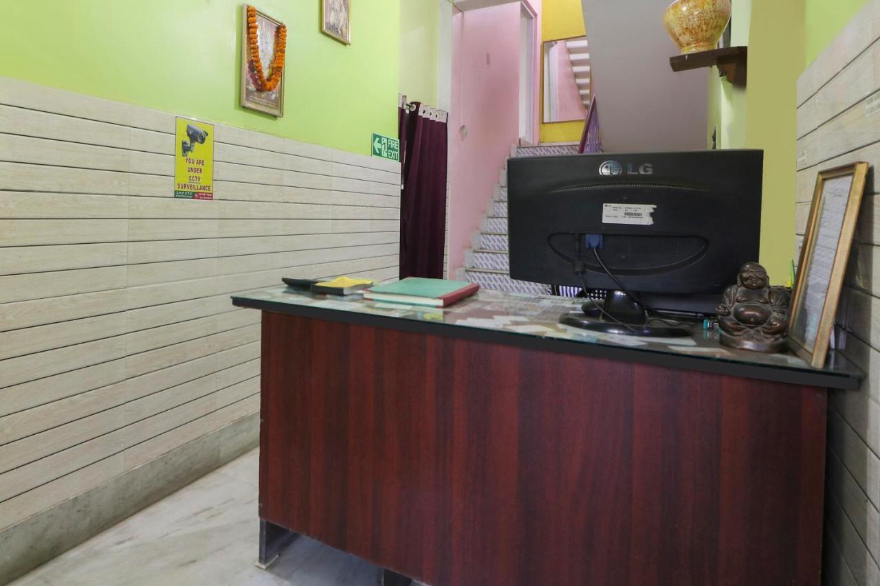 Spot On 49584 Asmi Hotel Hugli-Chinsurah Esterno foto