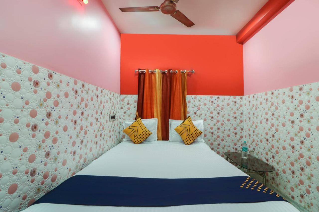 Spot On 49584 Asmi Hotel Hugli-Chinsurah Esterno foto